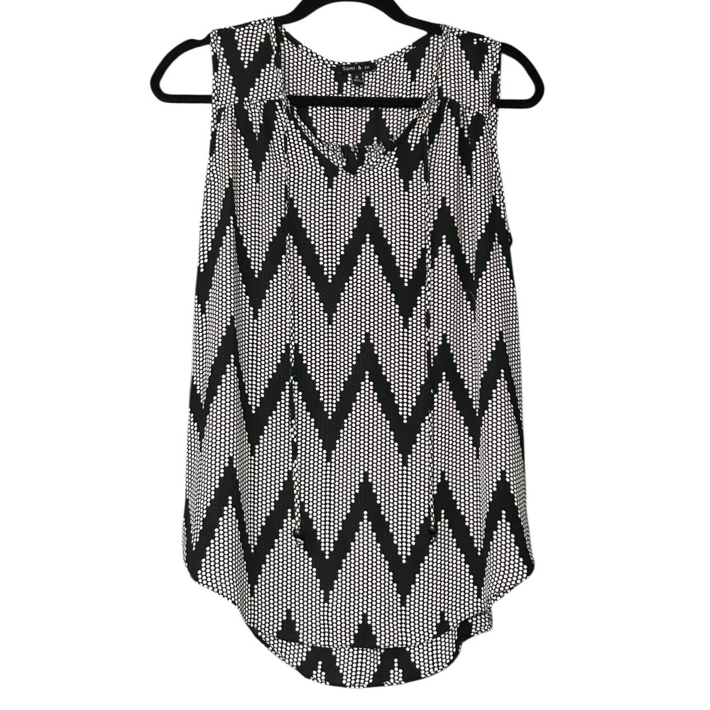 Sami & Jo Tank Top Womens Size M Black and White Blouse Lightweight Relaxed Fit